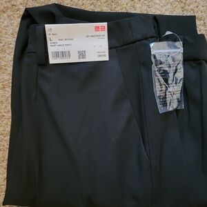 NWT Uniqlo Black Smart Ankle Pants